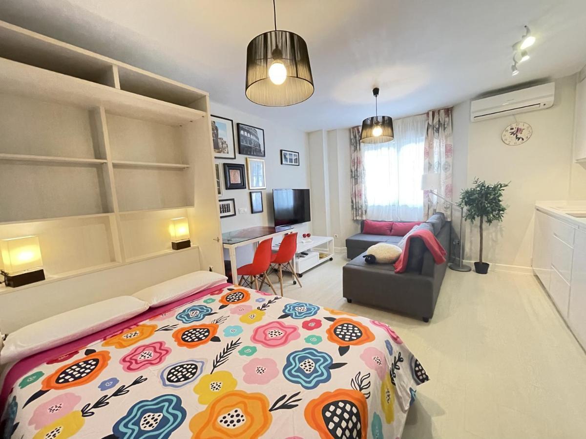 Neverending Loft Malaga Bagian luar foto